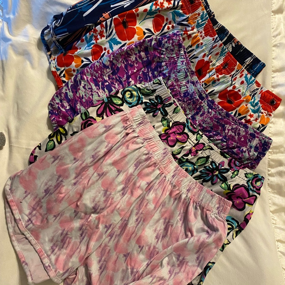 5 Pair in this Bundle!!
Red and Purple  Lightweight  LoungeWear
PJ bottoms